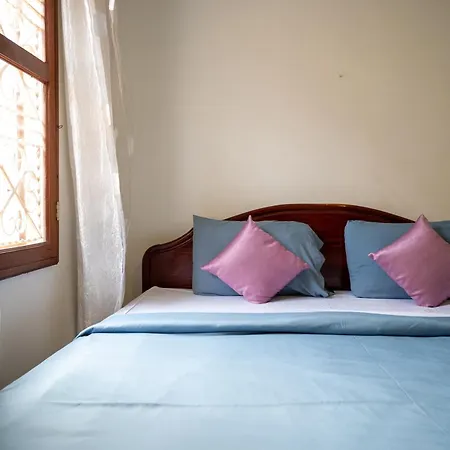 Makers Guesthouse